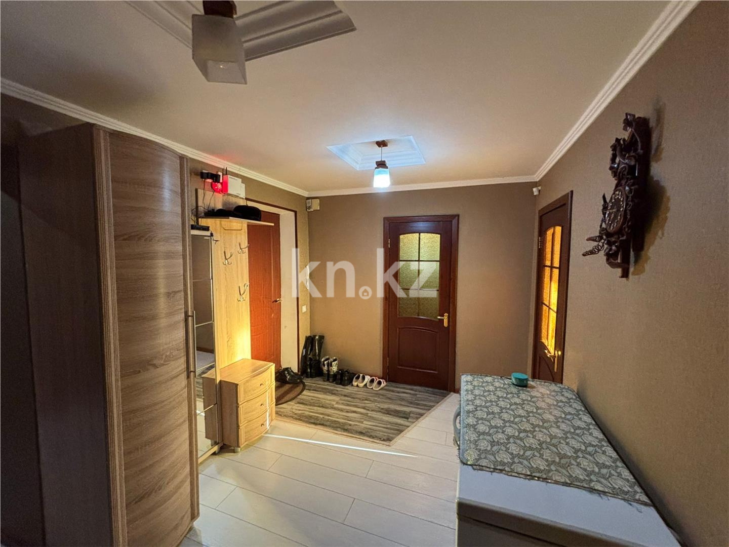 Продажа 4-комнатной квартиры, 80 м², ул. Ермекова - Продажа  четырехкомнатных квартир в Караганде фото 15 из 16