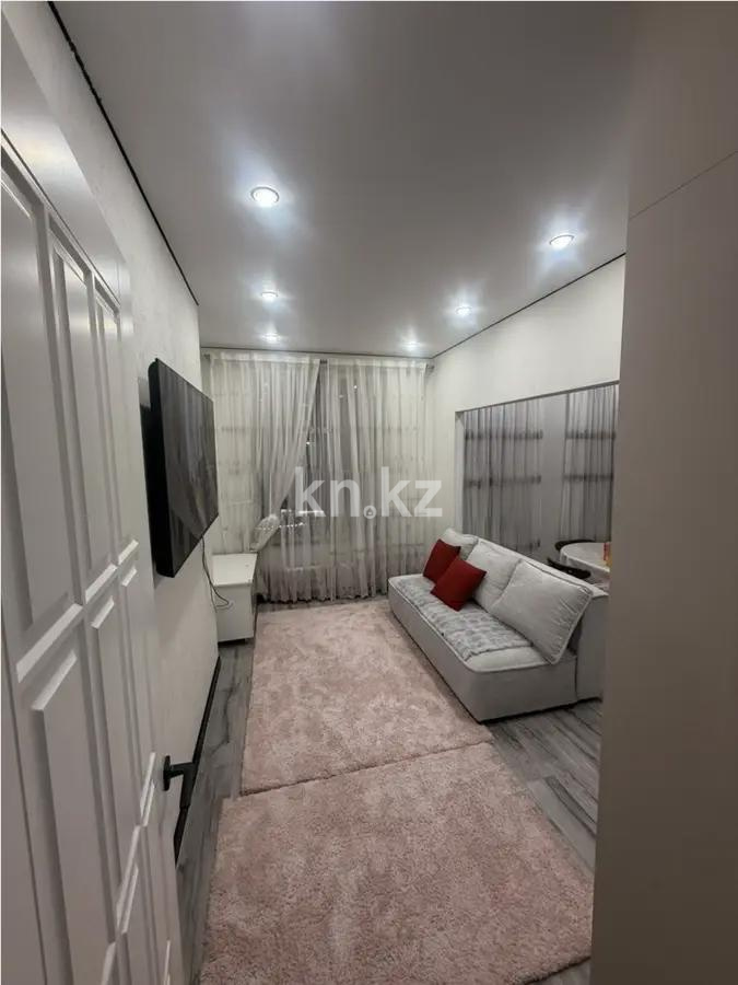 Продажа 2-комнатной квартиры, 72.3 м², пр. Райымбека, дом  348/1 в Алматы - фото 2