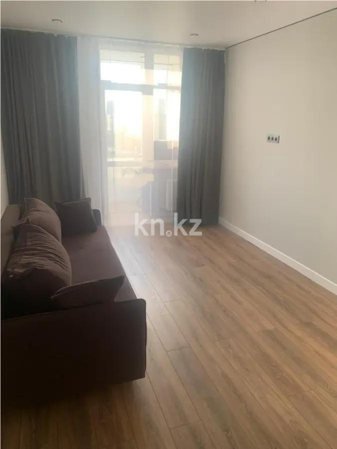 Продажа 1-комнатной квартиры, 38 м², ул. Нажимеденова, дом  5/1 в Астане