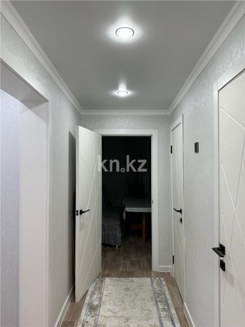 Продажа 3-комнатной квартиры, 64 м², мкр. Восток-3 - Продажа  трехкомнатных квартир в Караганде с фото фото 9 из 20