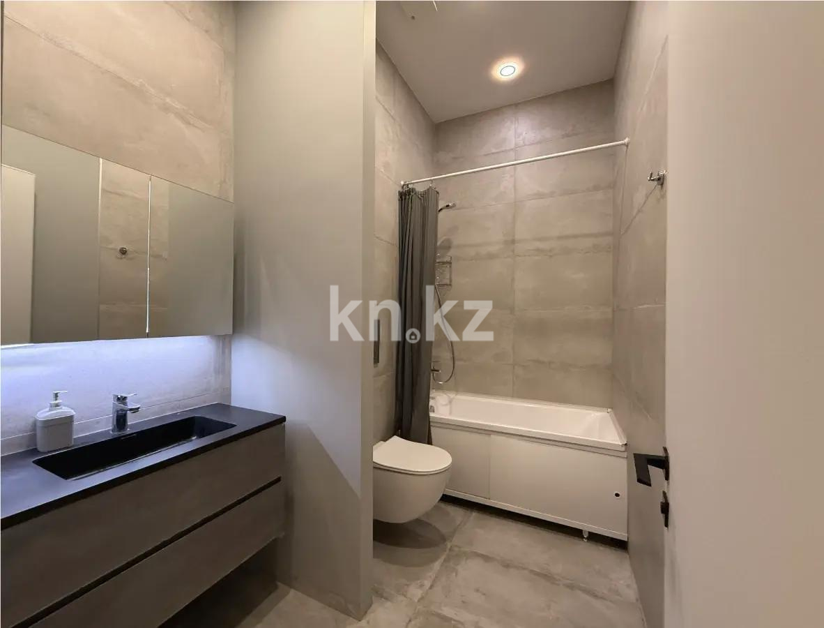 Продажа 2-комнатной квартиры, 70 м² в Алматы - фото 4