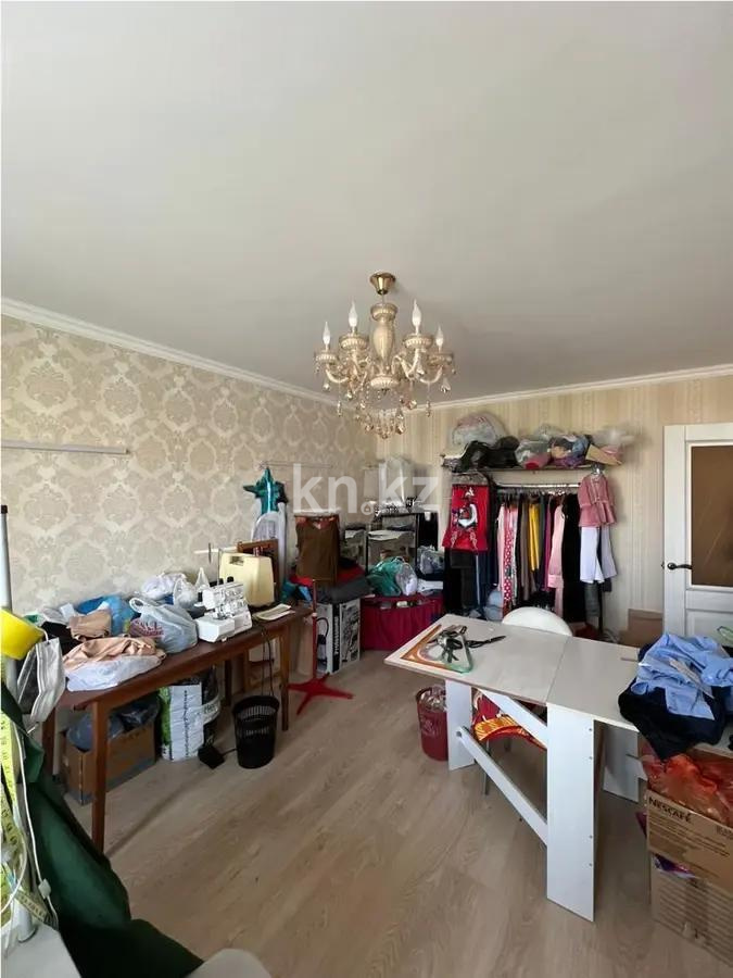 Продажа 4-комнатной квартиры, 78 м², пр. Абылай хана, дом  6/4 - Продажа квартир без посредников в Астане фото 1 из 3