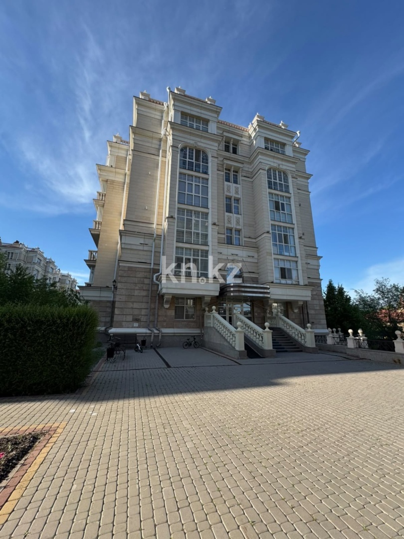 Продажа 3-комнатной квартиры, 134 м² в Астане