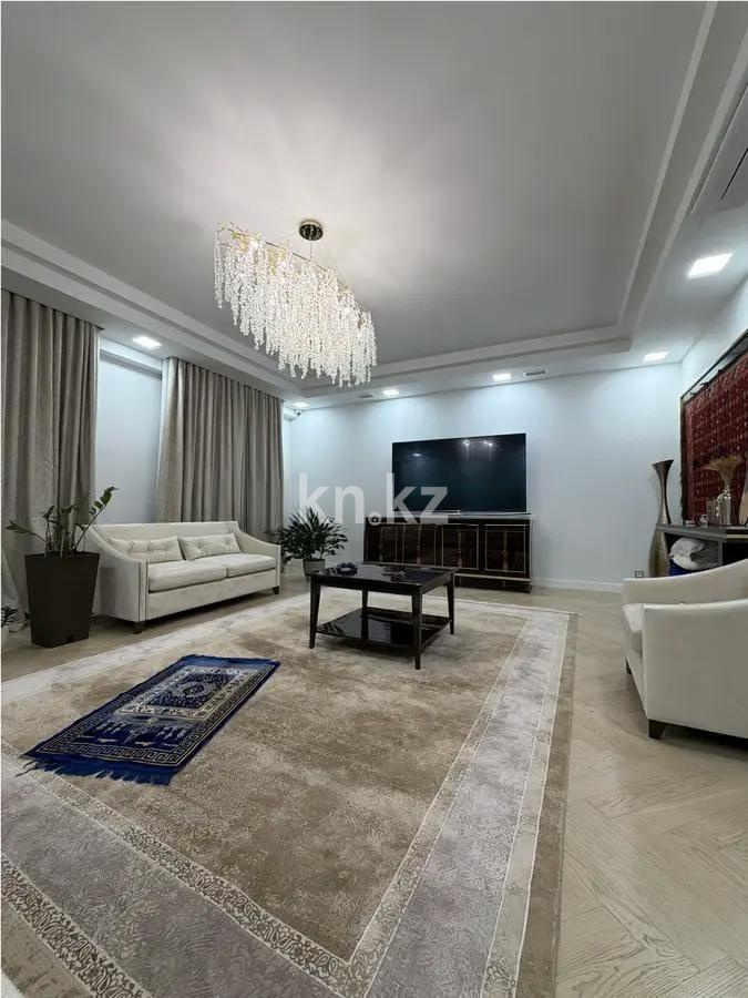 Продажа 5-комнатной квартиры, 300 м² в Алматы