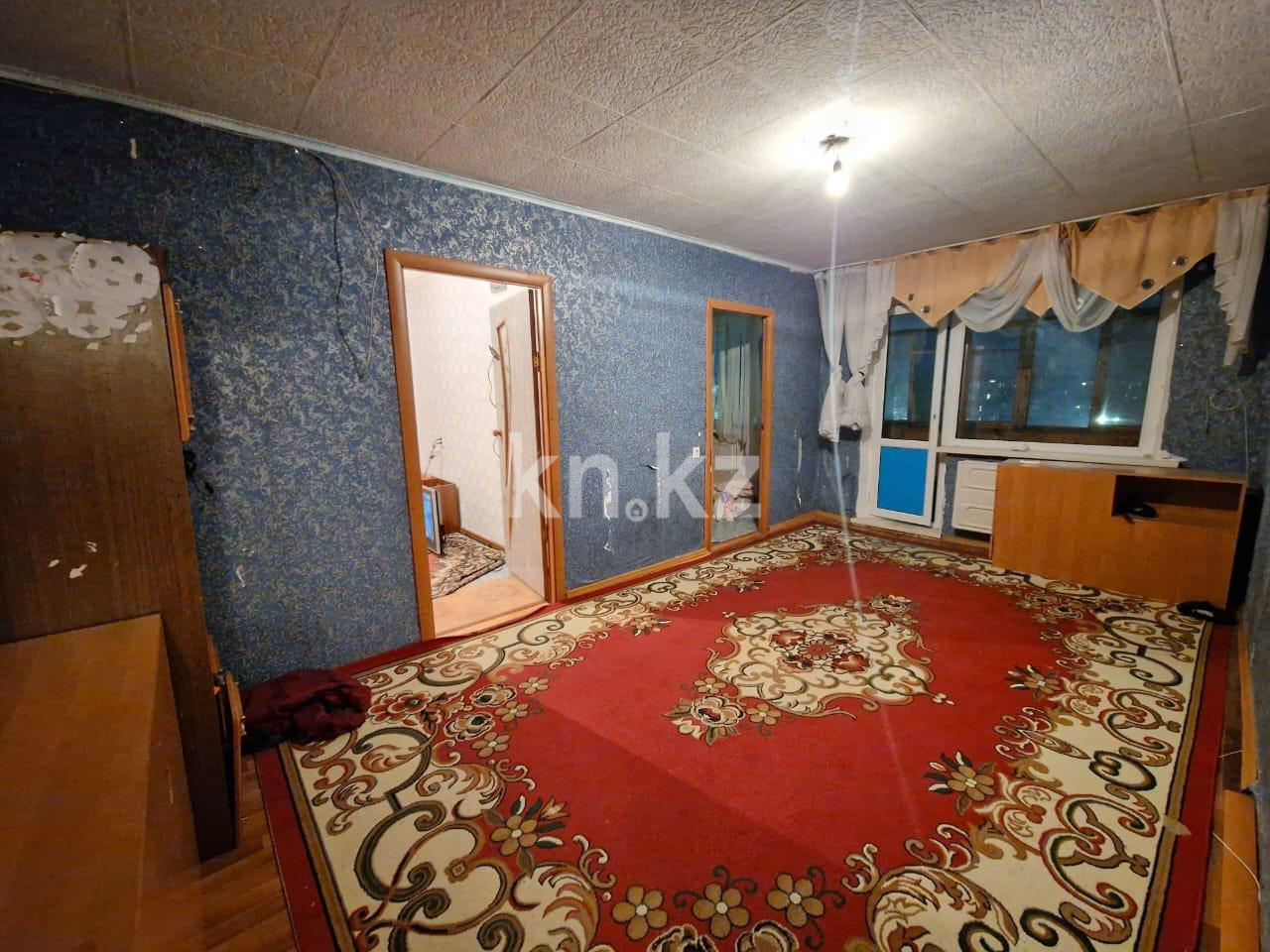 Продажа 3-комнатной квартиры, 48 м², мкр-н 23 в Караганде - фото 2