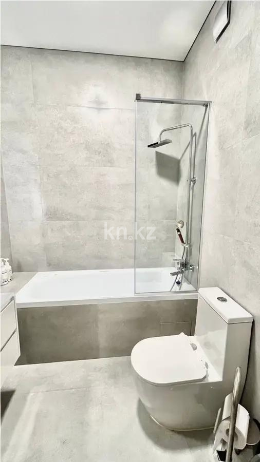 Продажа 3-комнатной квартиры, 73.5 м², пр. Абая, дом  164 в Алматы - фото 4