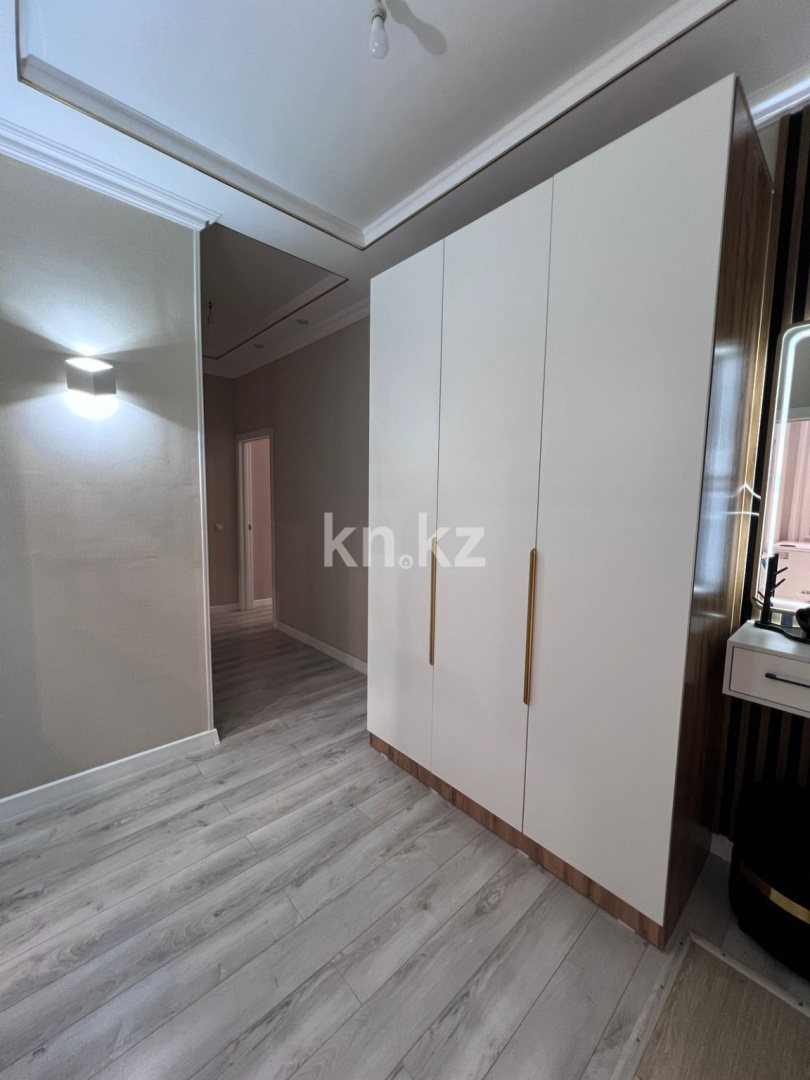 Продажа 3-комнатной квартиры, 74.7 м², ул. Дюсембекова, дом  44/2 - Продажа квартир в Караганде фото 12 из 14