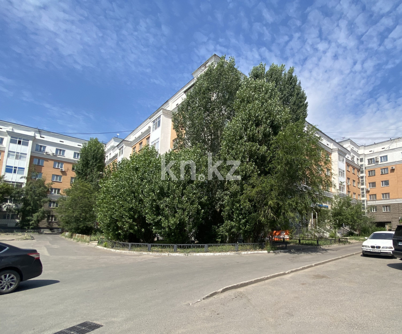 Продажа , 90 м², ул. Бараева - Продажа жилой и коммерческой недвижимости в Казахстане фото 1 из 13