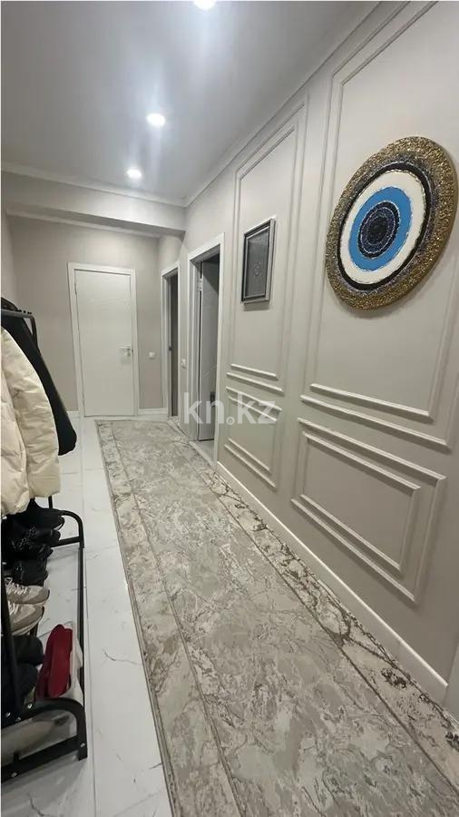 Продажа 3-комнатной квартиры, 70 м², ул. Толе би, дом  285/8 в Алматы - фото 2