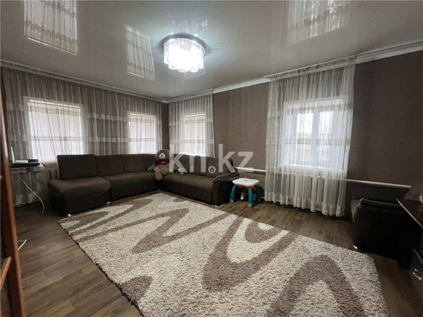 Продажа 4-комнатного дома, 95.3 м² - Продажа домов, коттеджей в Казахстане фото 1 из 16