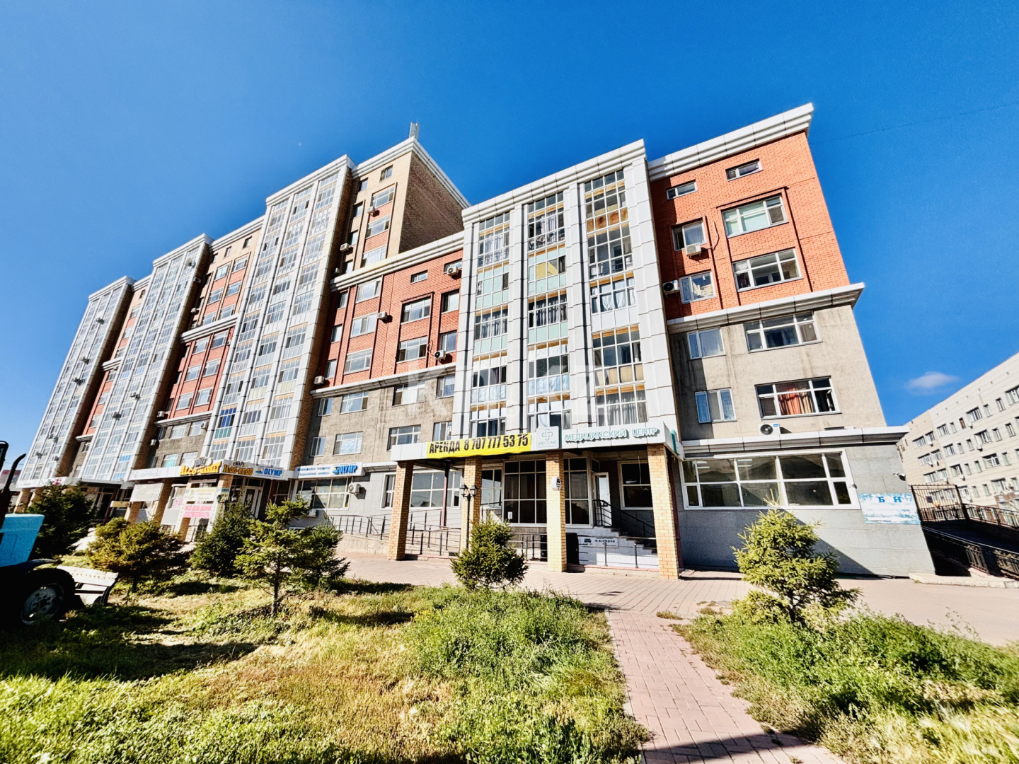 Продажа 1-комнатной квартиры, 34 м², Байсеитова, дом  10 - Продажа  однокомнатных квартир в новостройках Астаны с фото фото 1 из 10