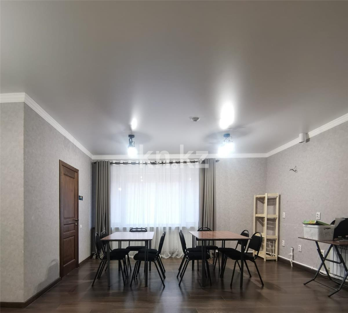 Продажа 8-комнатного дома, 347 м² - Продажа квартир в Семее фото 10 из 36