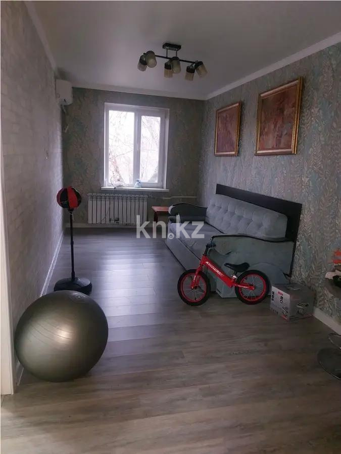 Продажа 3-комнатной квартиры, 63 м², 12 мкр., дом  16 - Продажа квартир в Алматы фото 3 из 7