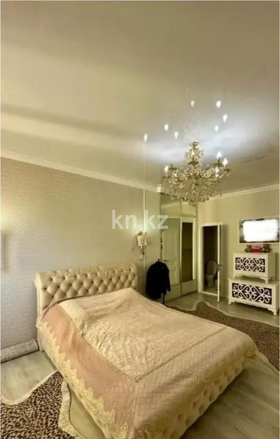 Продажа 3-комнатной квартиры, 140 м², ул. Кенесары, дом  4 - Продажа  трехкомнатных квартир в Астане фото 2 из 8