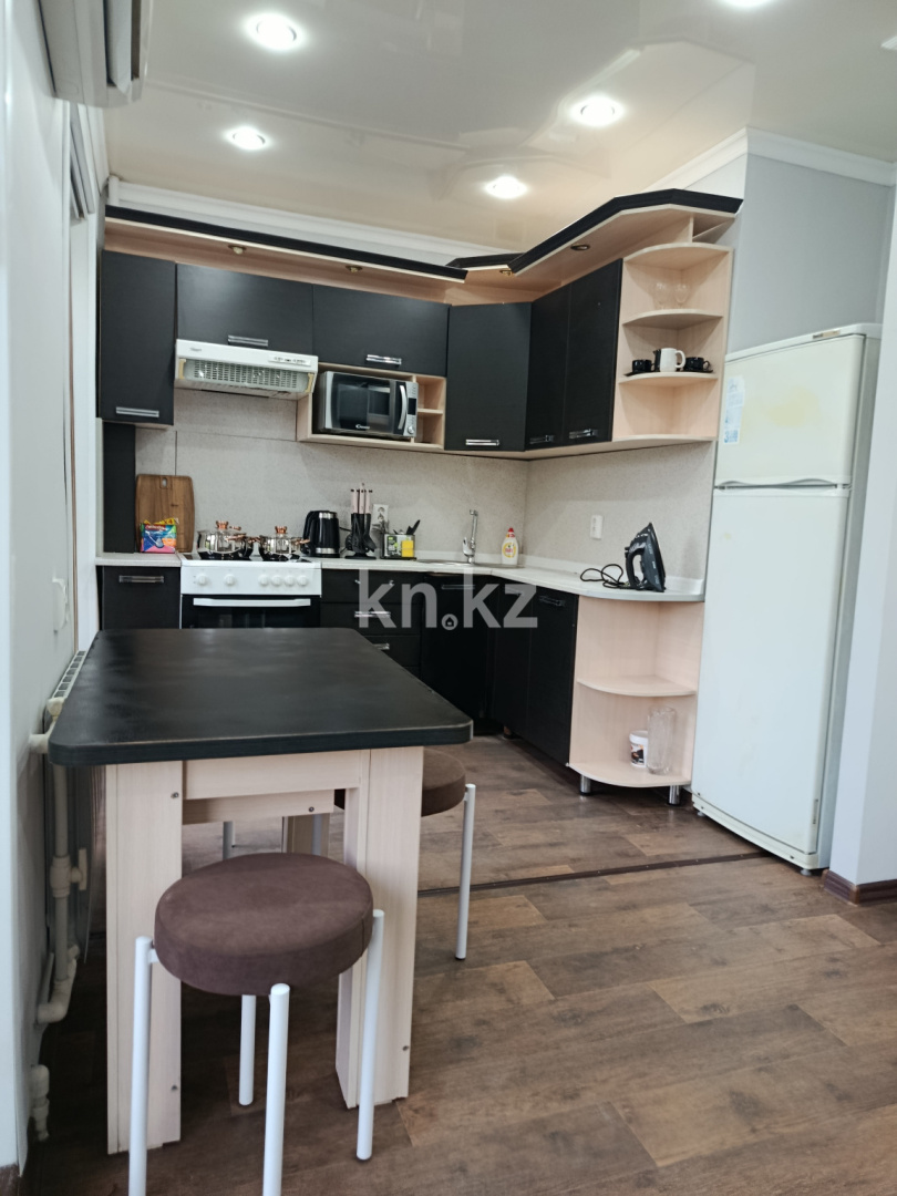 Аренда 1-комнатной квартиры, 36 м² - Аренда однокомнатных квартир помесячно в Караганде фото 4 из 9
