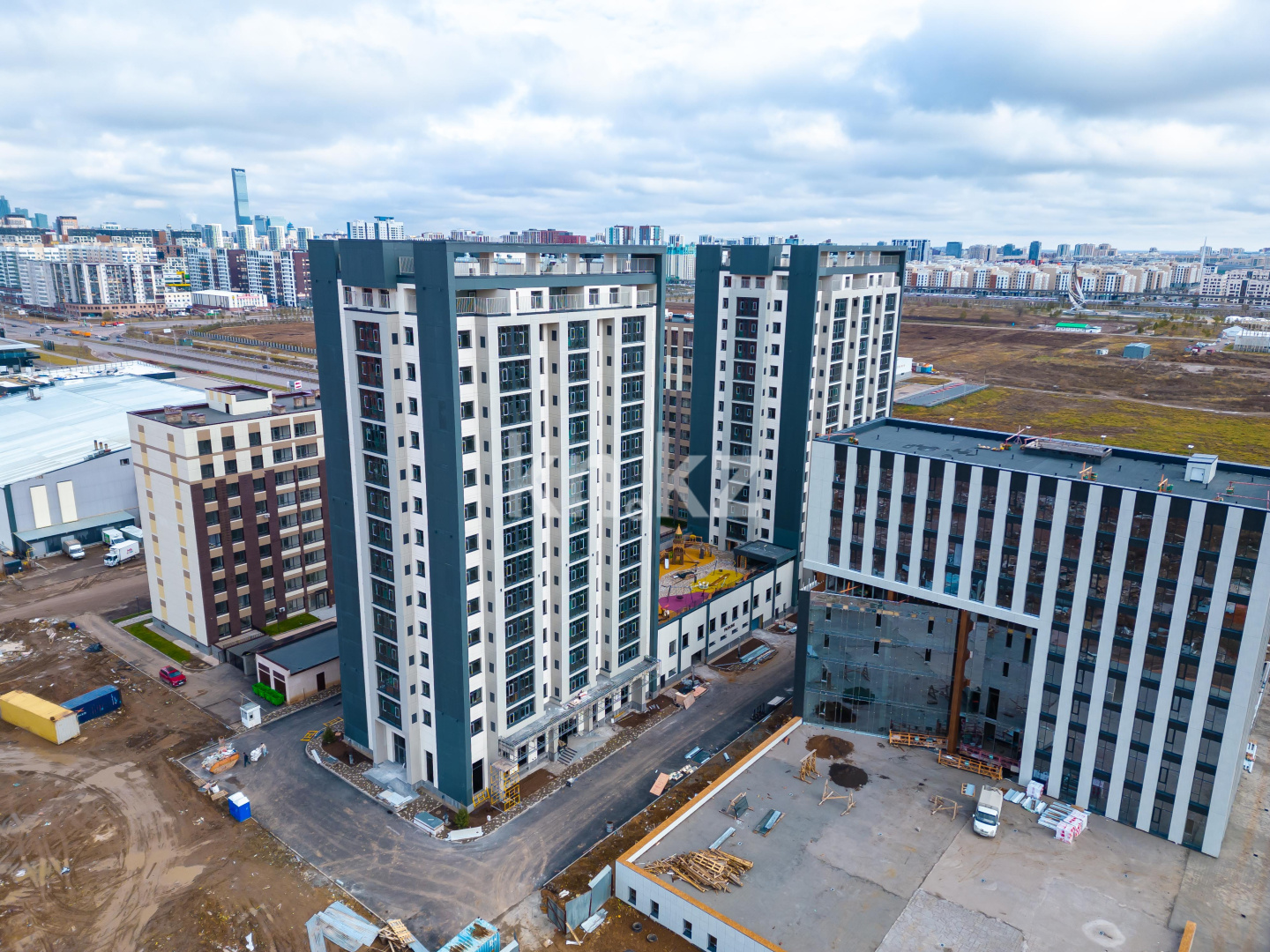 Продажа 2-комнатной квартиры, 42 м², пр. Туран, дом  71 - пр. Улы Дала в Астане - фото 22