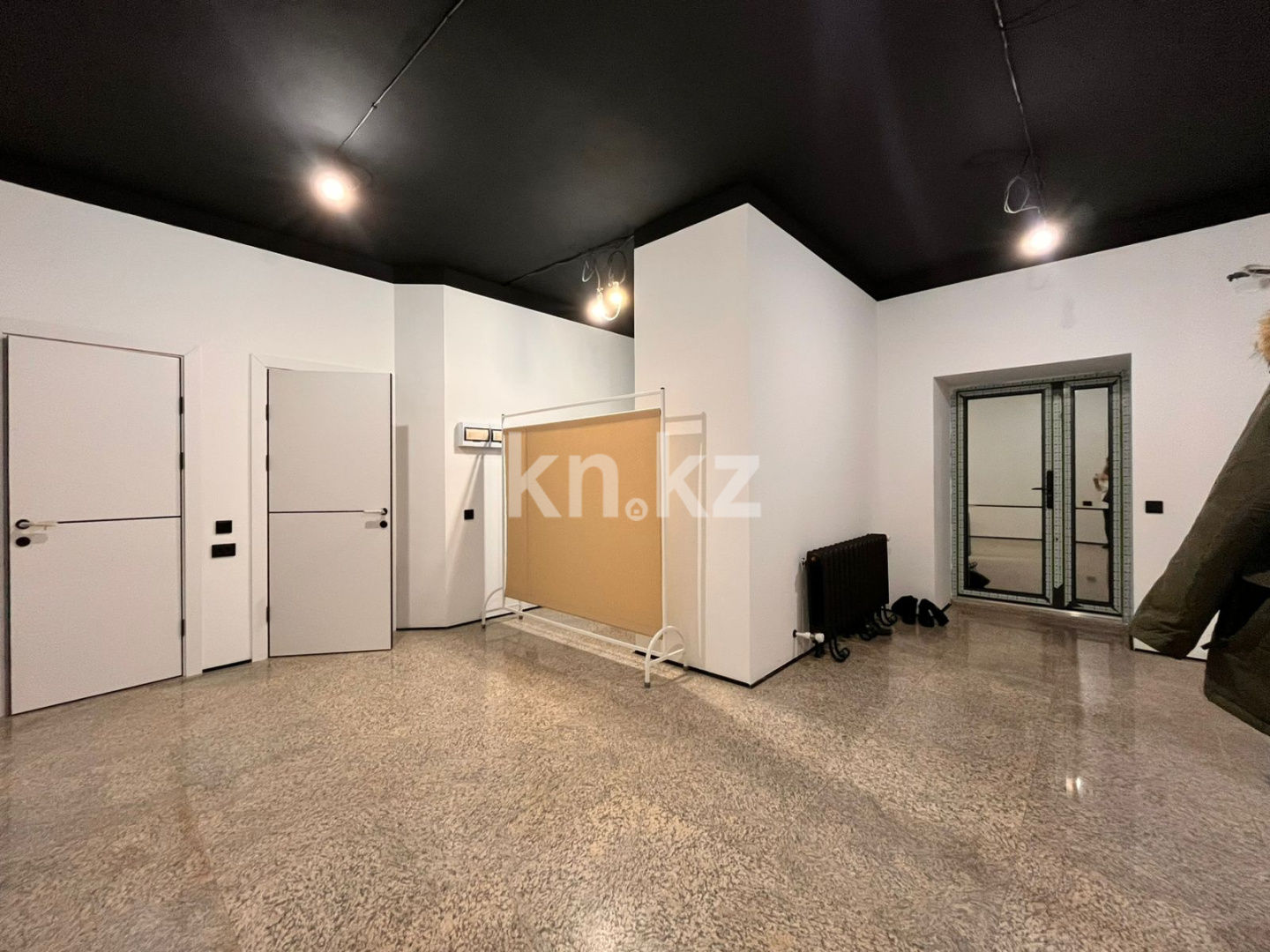 Аренда помещения - Аренда офисных и торговых помещений в Караганде с фото фото 8 из 10