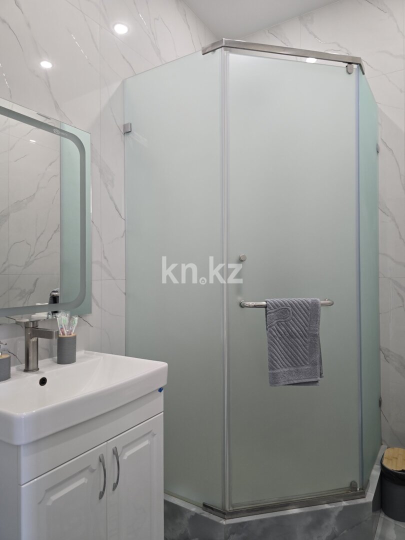 Аренда 2-комнатной квартиры посуточно, 50 м² в Алматы - фото 14