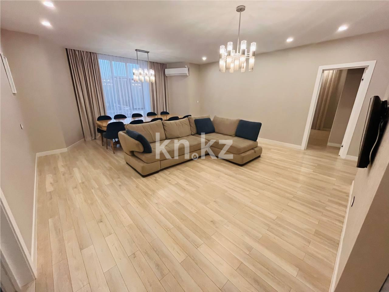 Продажа 4-комнатной квартиры, 151 м², ул. Ботаническая - Продажа  четырехкомнатных квартир в Караганде с фото фото 1 из 46