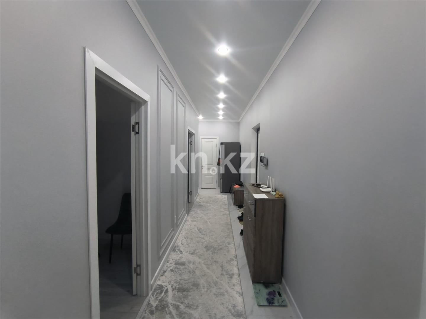 Продажа 3-комнатной квартиры, 86 м², пр. Шахтеров в Караганде - фото 11