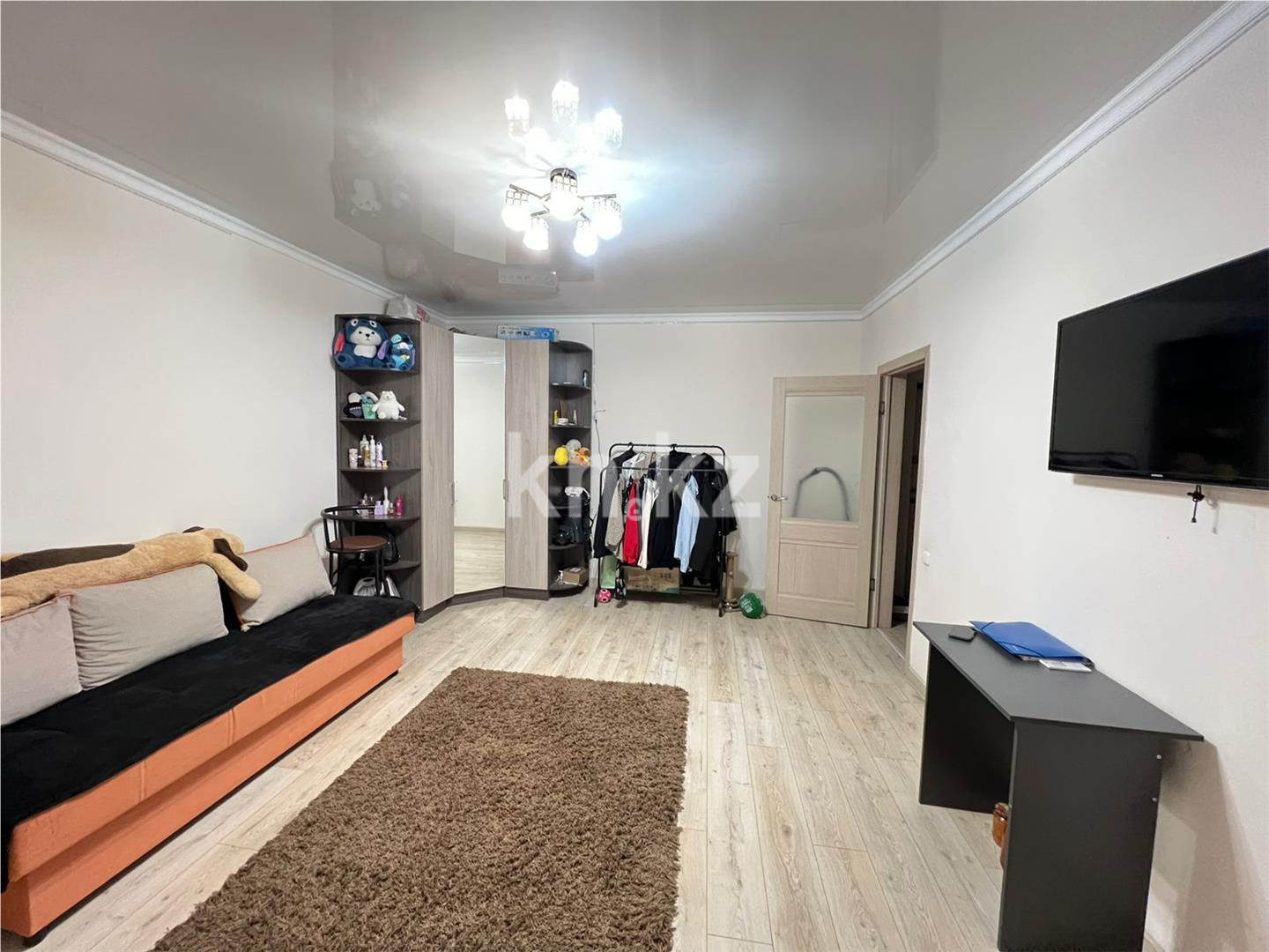 Продажа 1-комнатной квартиры, 38 м², ул. Карбышева, дом  5/9 - Продажа  однокомнатных квартир в Караганде фото 2 из 11