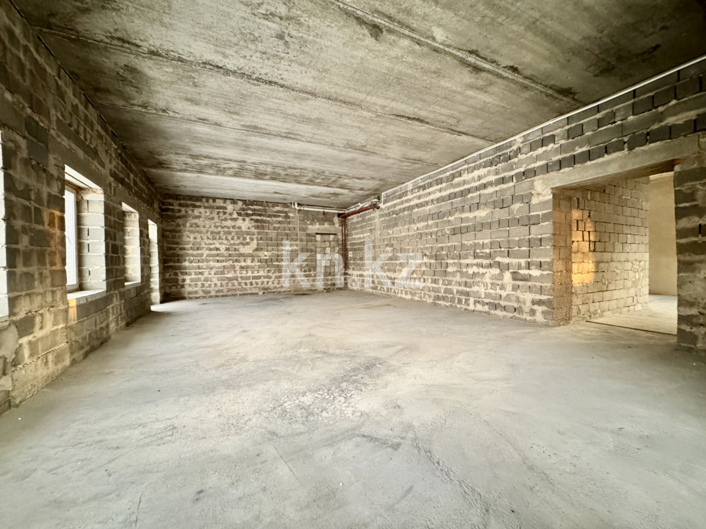 Продажа помещения, 120 м² - Продажа офисных и торговых помещений в Караганде фото 2 из 5