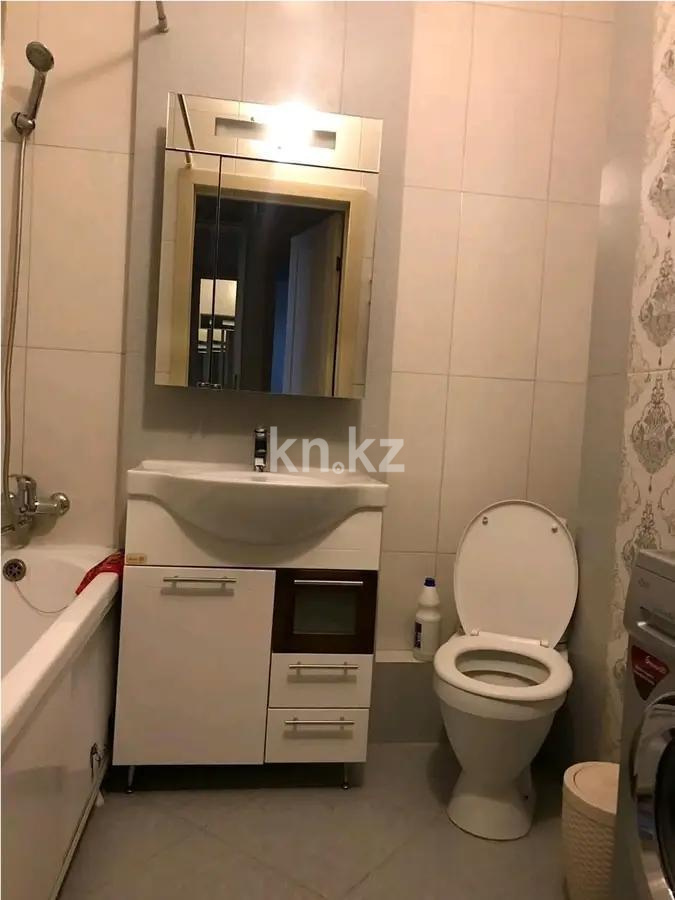 Продажа 1-комнатной квартиры, 45 м², ул. Туркестан, дом  10 в Астане - фото 2
