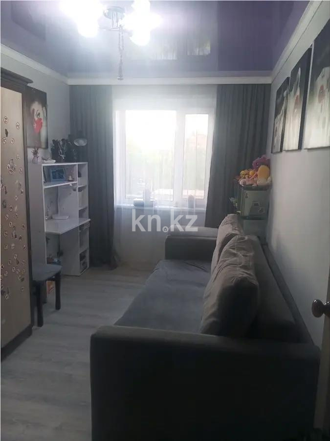 Продажа 3-комнатной квартиры, 64 м², мкр-н 11а, дом  6 в Караганде - фото 2