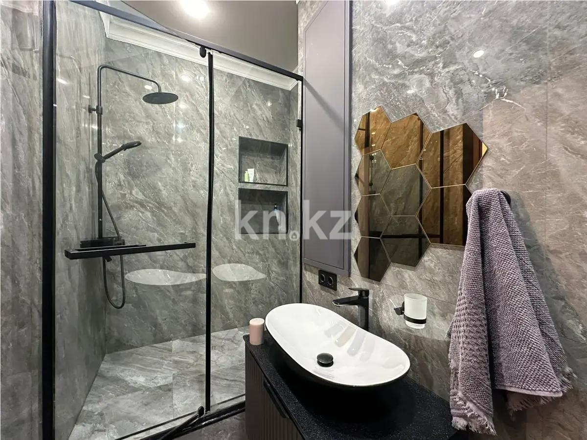 Продажа 3-комнатной квартиры, 105 м², ул. Керей, Жанибек хандар, дом  42/1 в Астане - фото 5