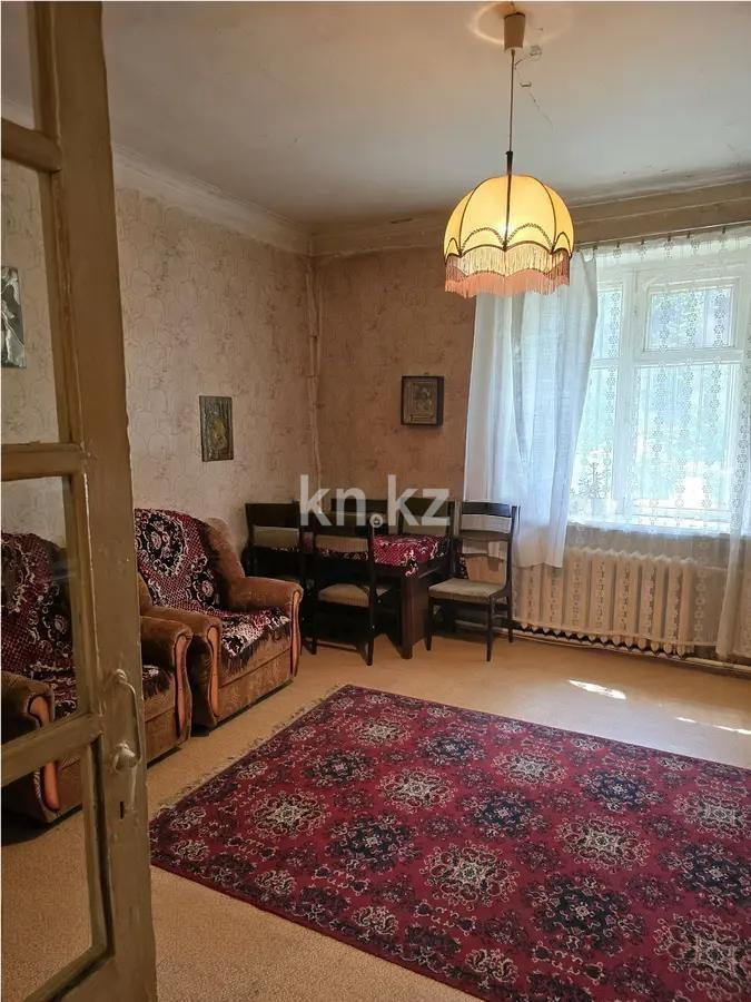 Продажа 3-комнатной квартиры, 79 м², ул. Гоголя, дом  12 - Продажа  трехкомнатных квартир в Караганде фото 1 из 6