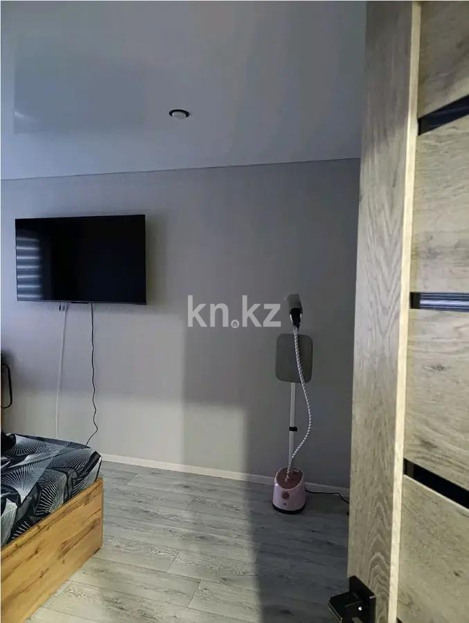 Продажа 3-комнатной квартиры, 60 м², ул. Абая, дом  80 - Продажа квартир в Темиртау фото 1 из 5