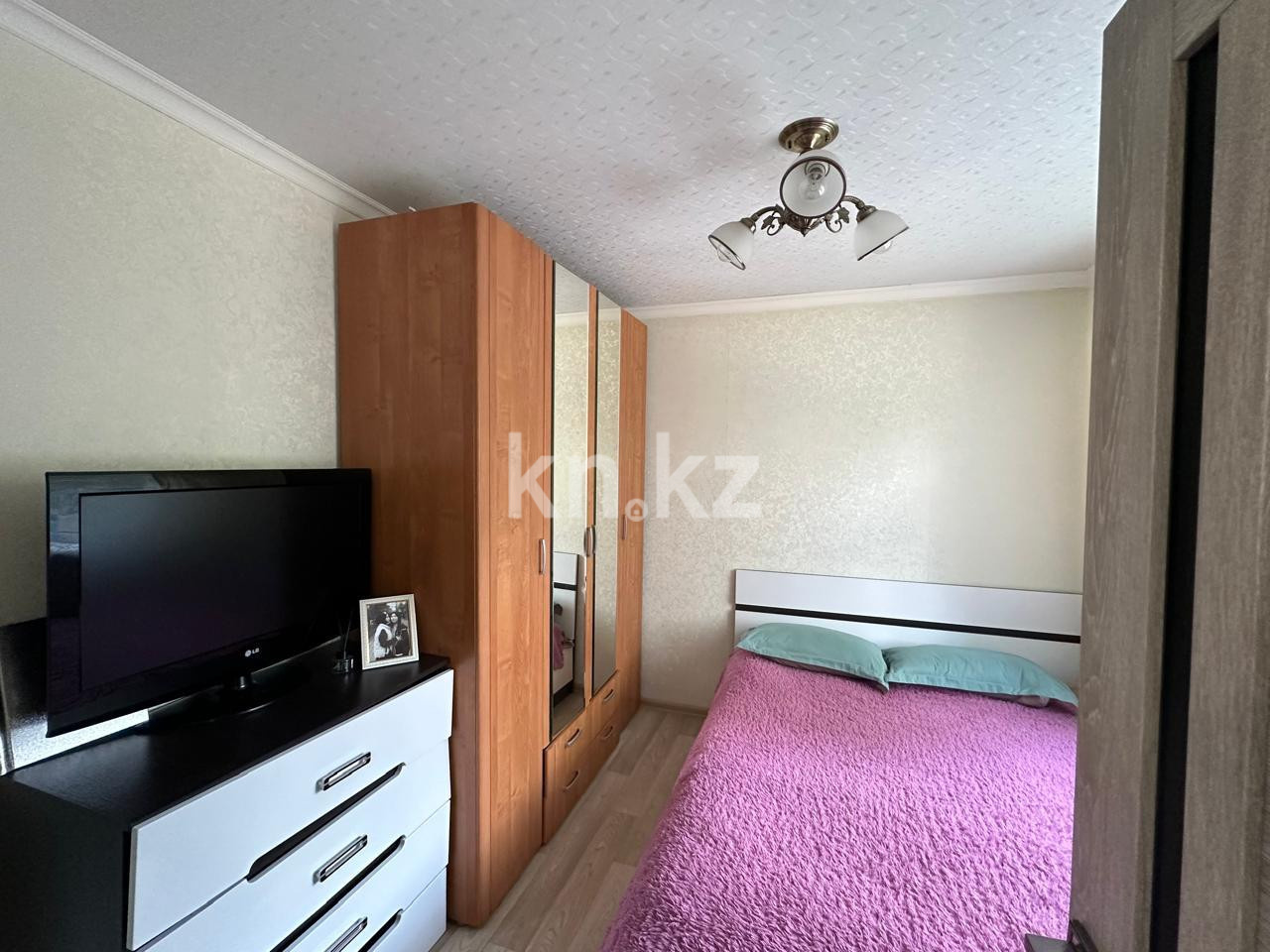 Продажа 3-комнатной квартиры, 47 м², мкр-н 23 в Караганде - фото 3