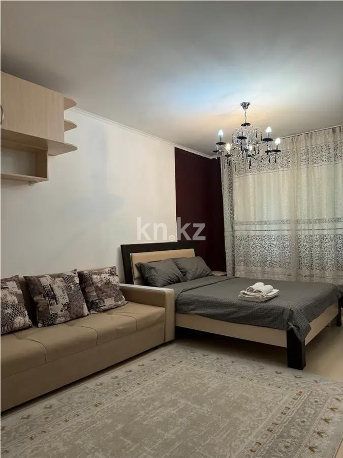 Продажа 1-комнатной квартиры, 30 м², ул. Габдуллина, дом  90 - Продажа квартир в Алматы фото 1 из 4