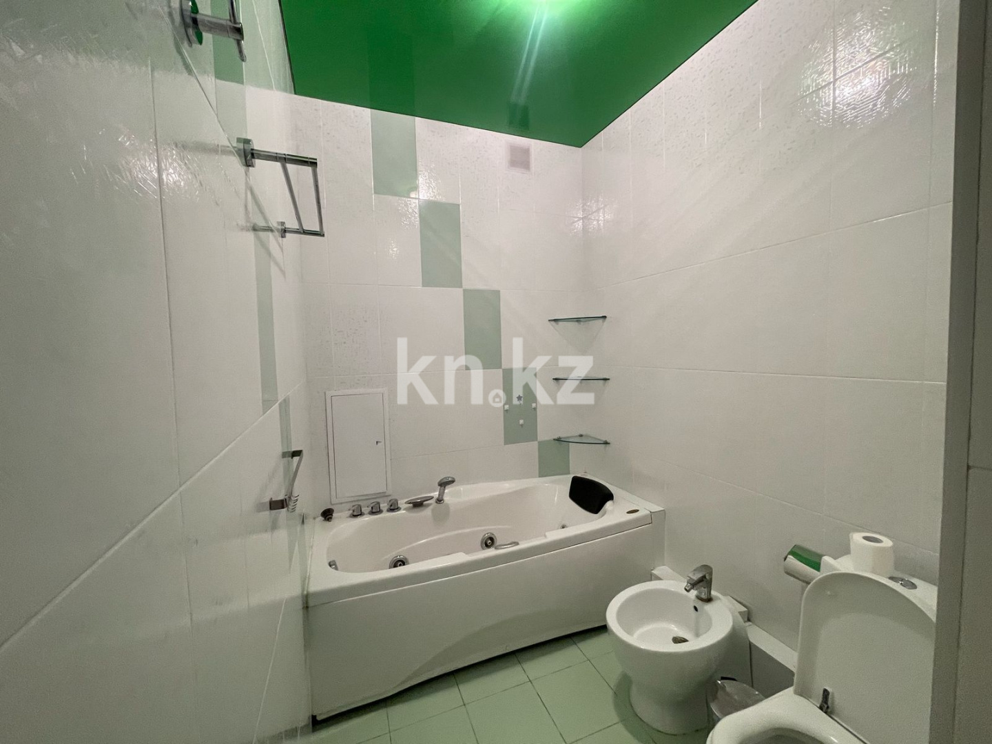 Продажа 3-комнатной квартиры, 132.3 м² в Астане - фото 17