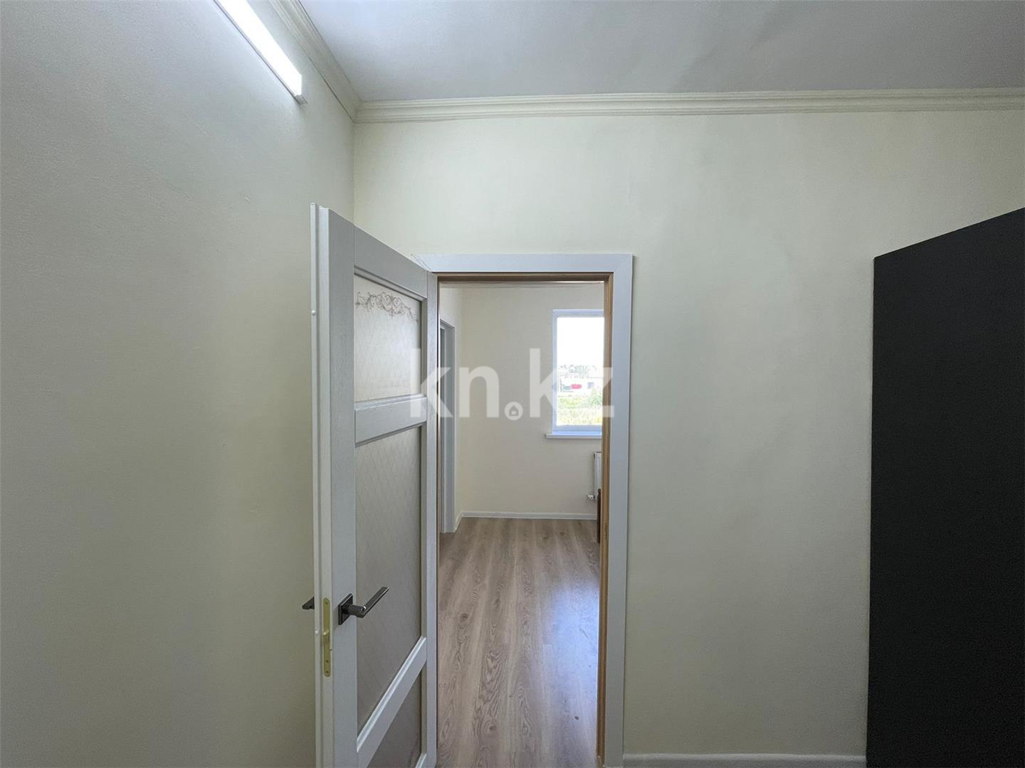 Продажа 2-комнатной квартиры, 55 м², пр. Республики, дом  1/2 - Продажа  двухкомнатных квартир в Караганде фото 8 из 13