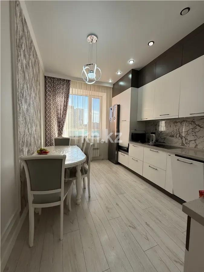 Продажа 3-комнатной квартиры, 79 м², ул. Кумисбекова, дом  4 в Астане - фото 3