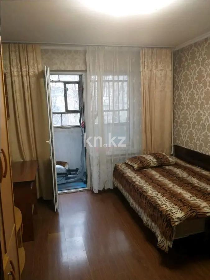 Продажа 3-комнатной квартиры, 70 м², мкр-н Аксай-3а, дом  64 в Алматы - фото 3