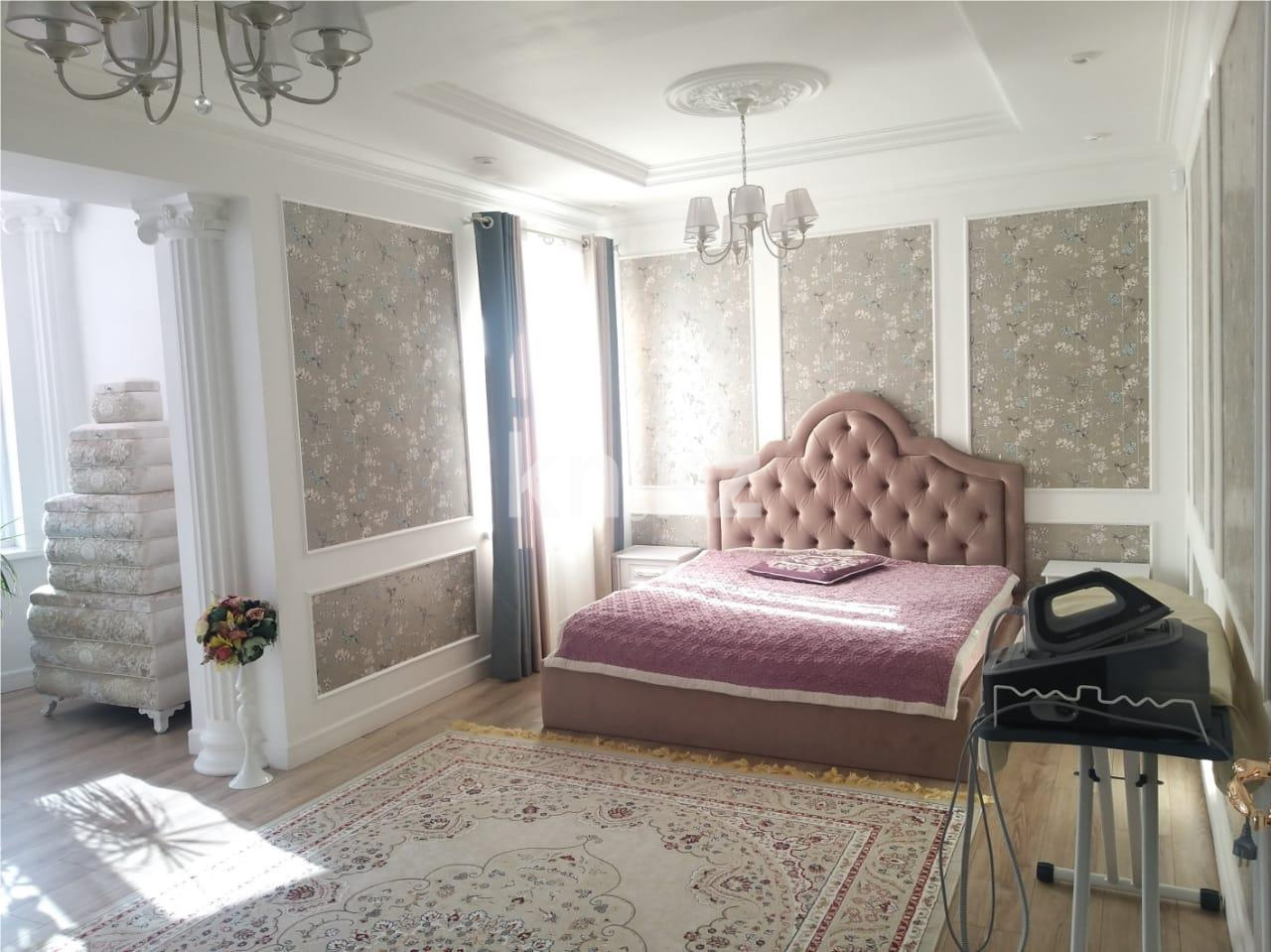 Продажа 5-комнатного дома, 520 м², ул. Муканова - Продажа домов, коттеджей в Караганде фото 13 из 51