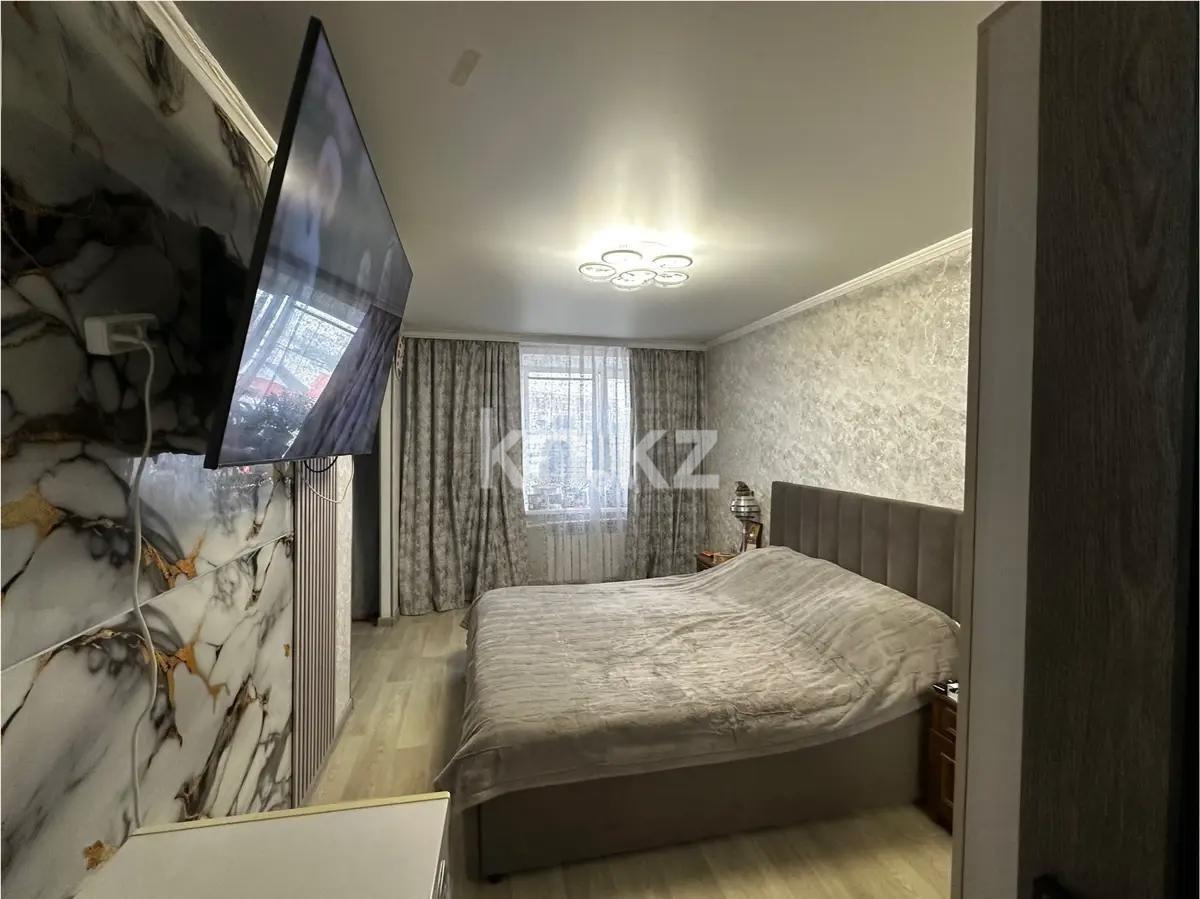 Продажа 3-комнатной квартиры, 57 м², мкр-н Восток-1, дом  3 в Караганде - фото 2