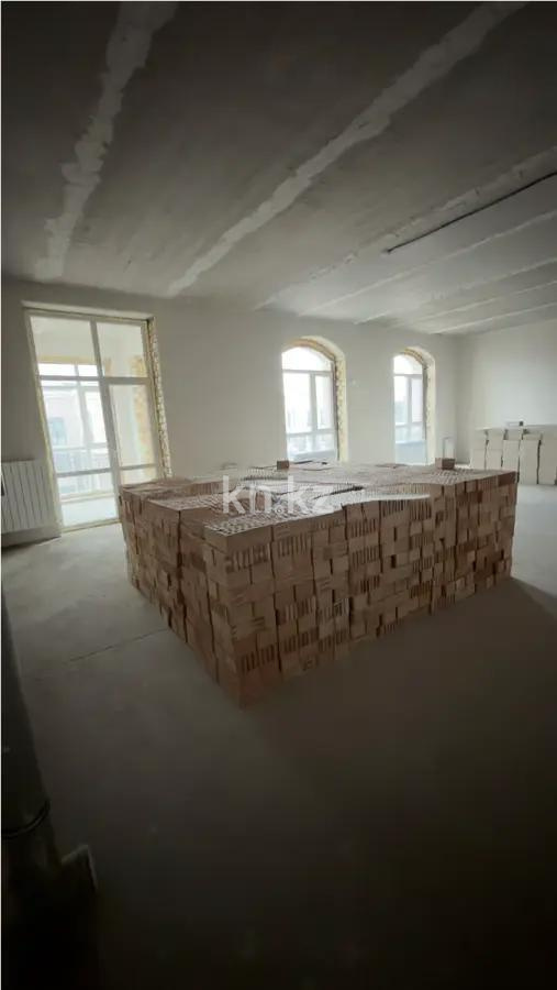 Продажа 3-комнатной квартиры, 105 м² - Продажа квартир в районе Михайловка в Караганде фото 1 из 2