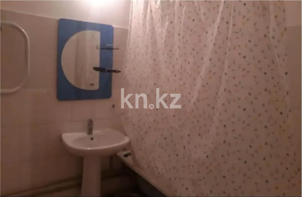 Продажа 1-комнатной квартиры, 45 м², ул. Акмешит, дом  7 в Астане - фото 3