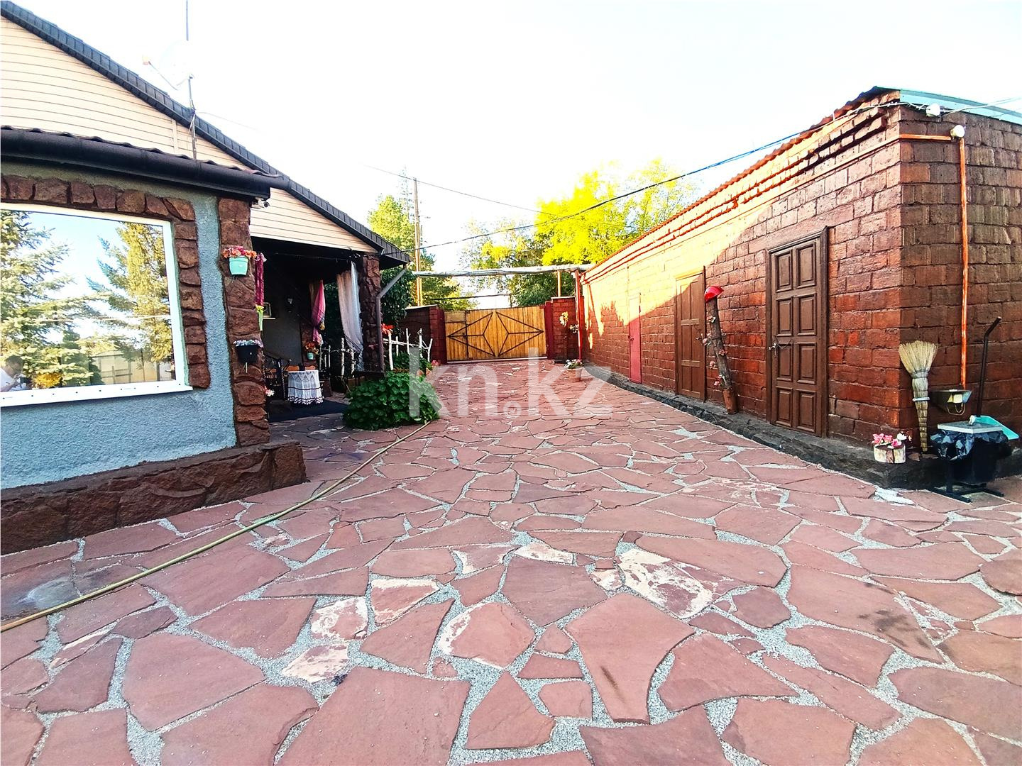 Продажа 5-комнатного дома, 85 м² - Продажа домов, коттеджей в Казахстане - страница 3 фото 1 из 25