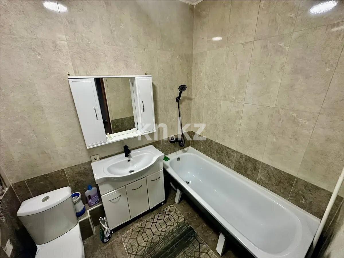 Продажа 2-комнатной квартиры, 70 м² в Алматы - фото 3