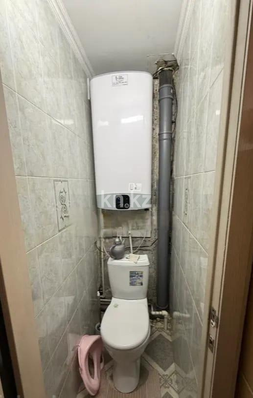 Продажа 3-комнатной квартиры, 62 м², ул. Муканова в Караганде - фото 5