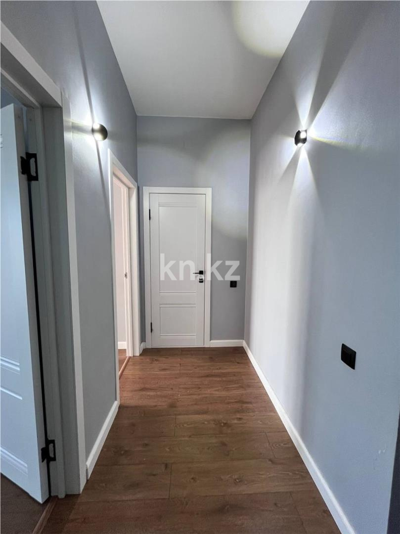 Продажа 4-комнатной квартиры, 94 м², ул. Муканова - Продажа  четырехкомнатных квартир в Караганде фото 17 из 37