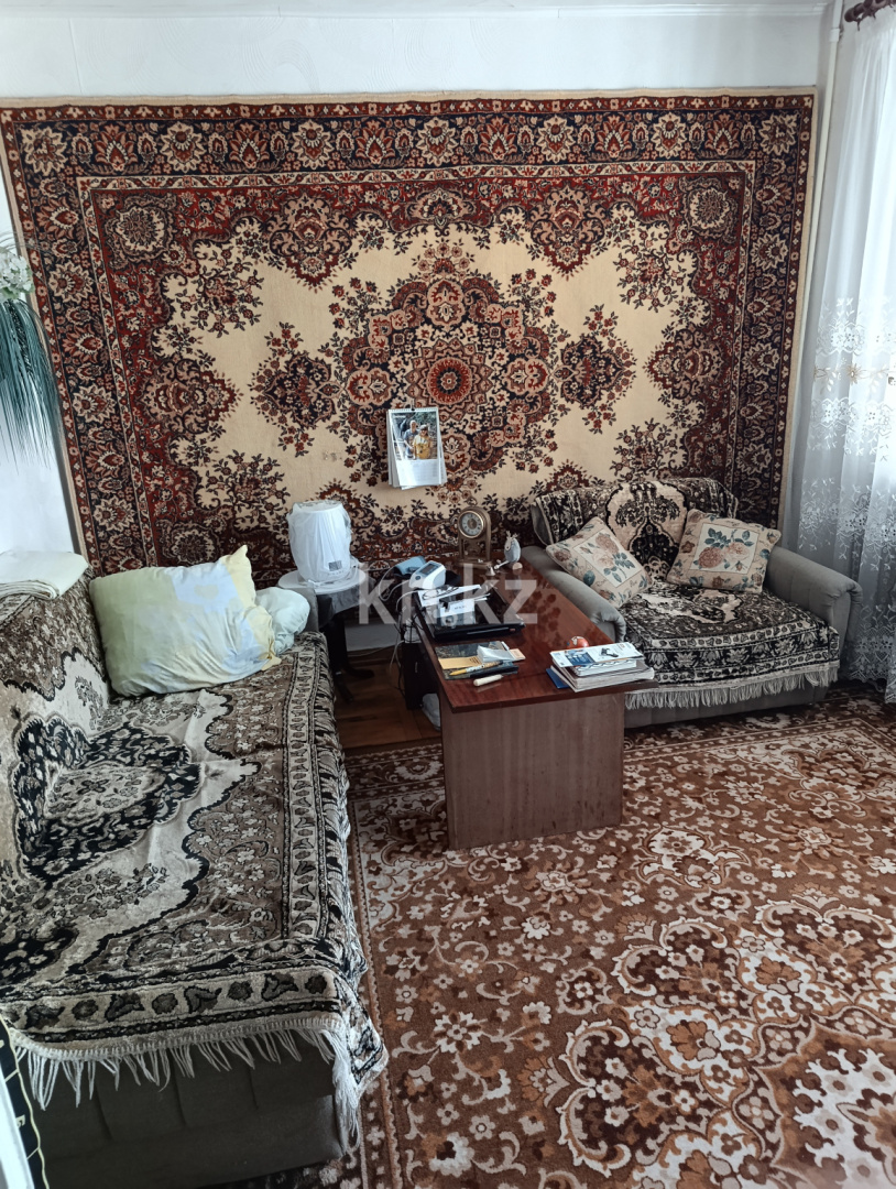 Продажа 3-комнатной квартиры, 62 м² - Продажа квартир в Караганде - страница 3 фото 1 из 3