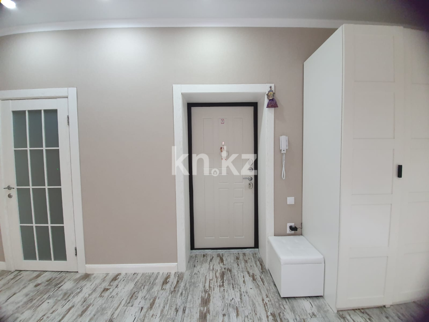 Продажа 3-комнатной квартиры, 90 м², пр. Сейфуллина, дом  10 в Караганде - фото 11