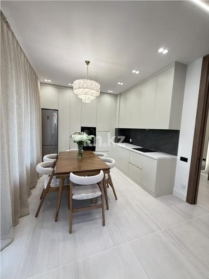 Продажа 3-комнатной квартиры, 108 м², ул. Е-899, дом  1/1 в Астане - фото 4