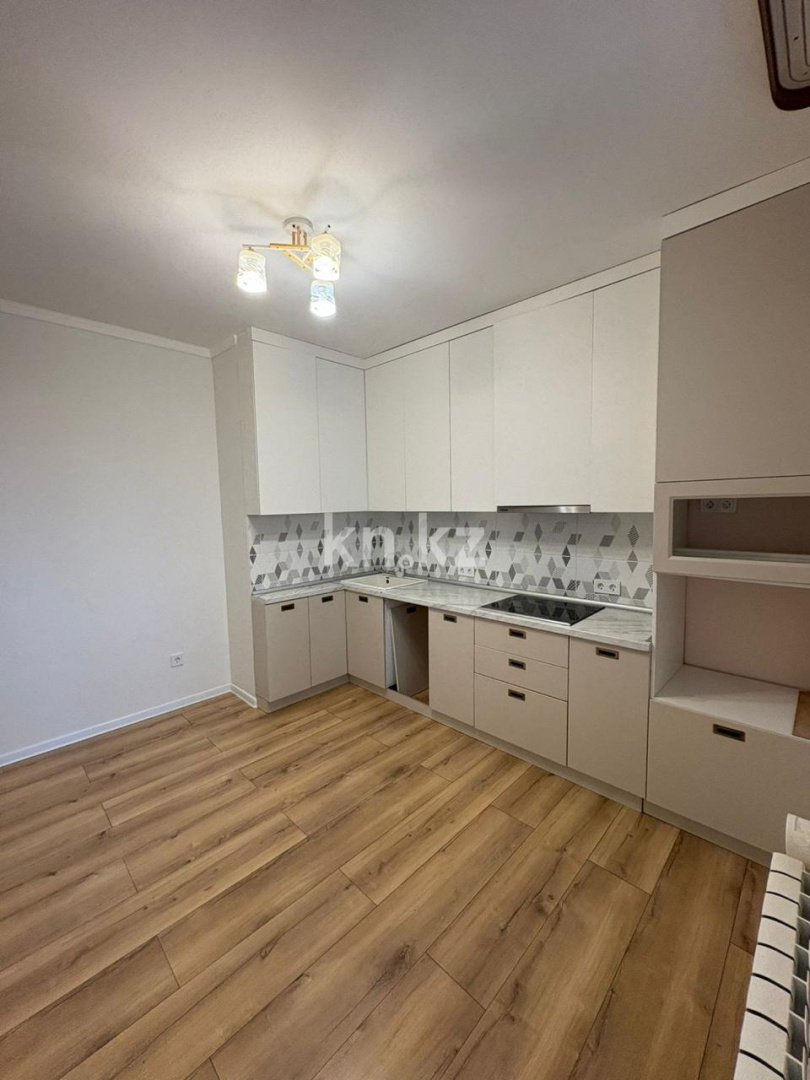 Продажа 4-комнатной квартиры, 90 м² - Продажа домов, коттеджей в Атырау фото 9 из 22