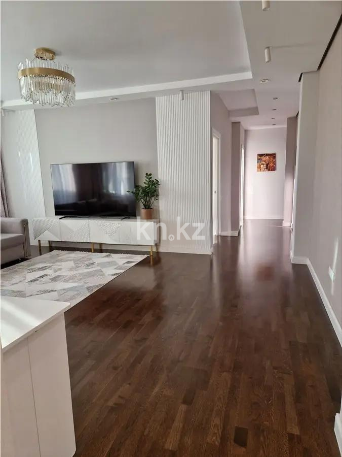 Продажа 4-комнатной квартиры, 130 м², пр. Кабанбай батыра, дом  11 в Астане - фото 2